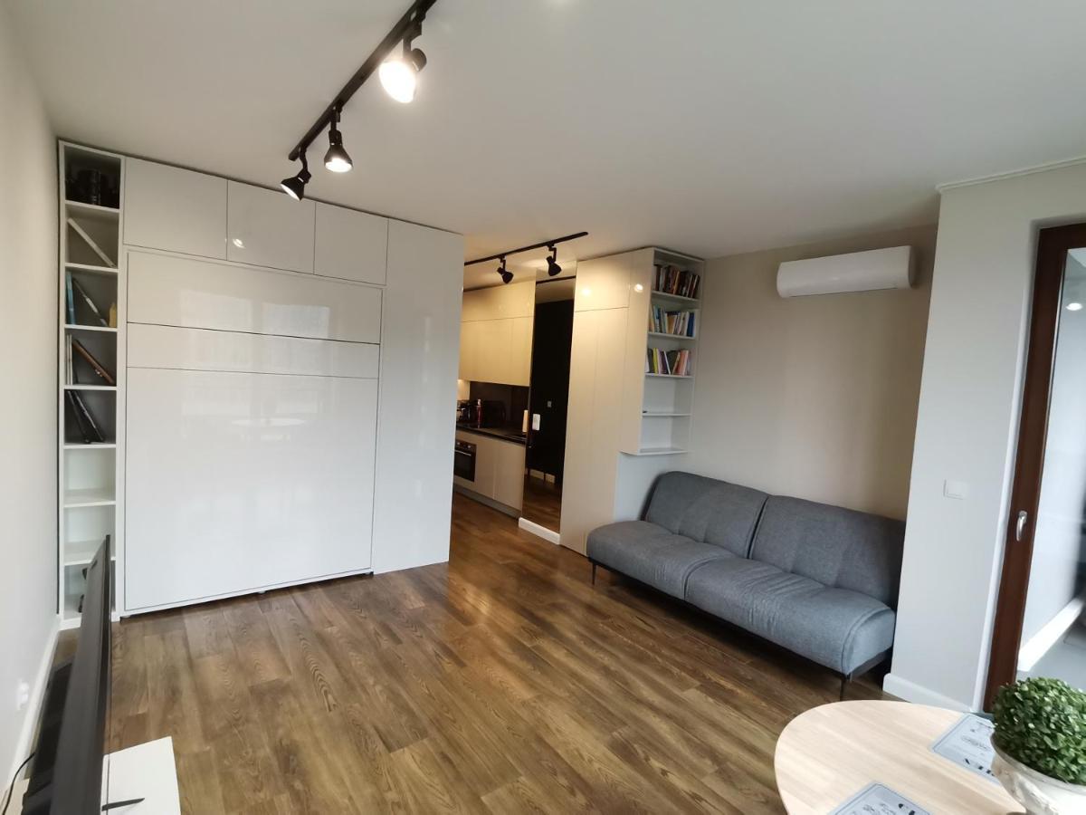 Appartement Nowoczesny Apartament Z Widokiem à Varsovie Extérieur photo